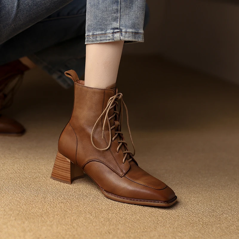 High Quality New Arrival Women Ankle Boots 2022 Autumn Winter Genuine Leather Thick Heels Square Toe Lace-Up Shoes Woman Casual