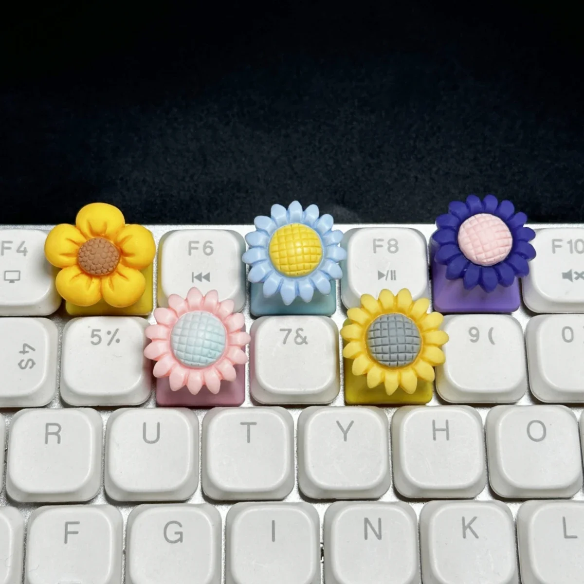 Kawaii Sunflower Keycap, Cartoon Flower Key Cap for MX Switch Gaming Keyboard Decoration