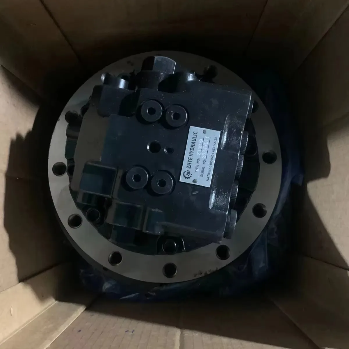 Excavator Final Travel Motor Assembly Excavator Hydraulic Travel Motor  201-60-51102 Construction Machinery Excavator Parts
