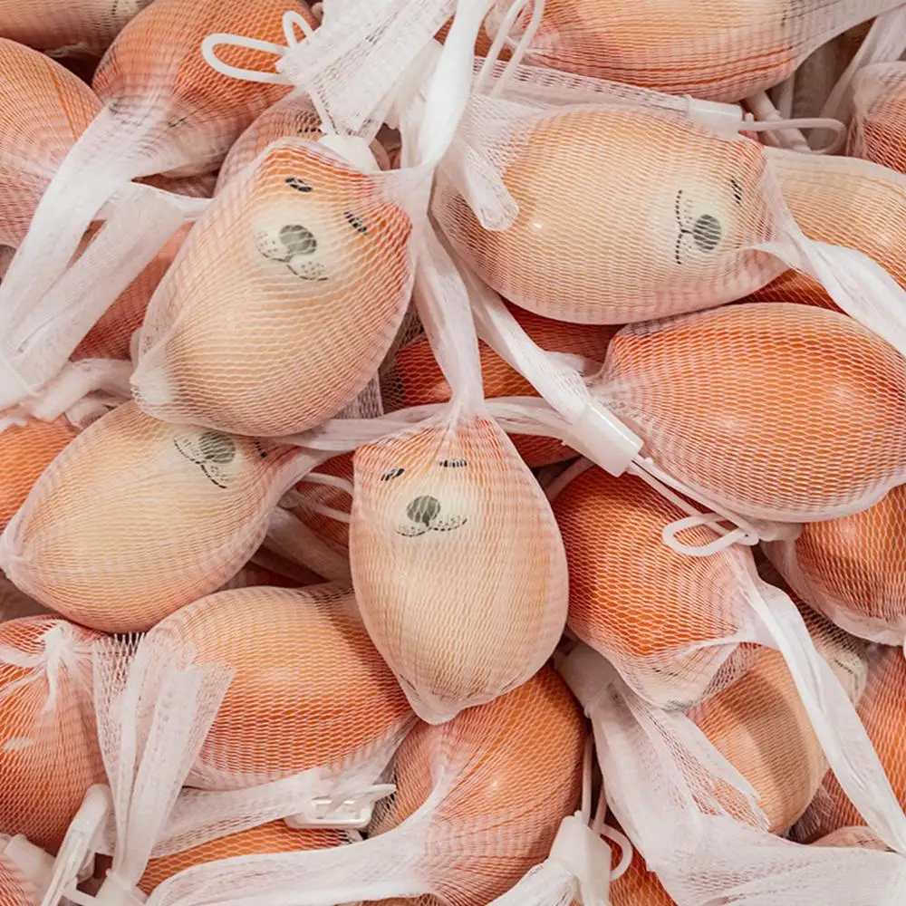 ของตกแต่งโต๊ะทำงานรูปไข่สไตล์ชิบะอินุ 1/3/5/10 ชิ้น ทำจากวัสดุ PU รูปทรงไข่เหมือนจริง ของตกแต่งบ้านและสำนักงาน ของขวัญคริสต์มาสสุดสนุก