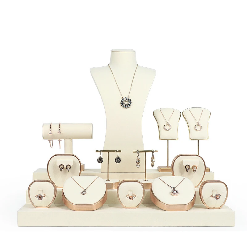 

Off-white super-fine metal jewelry window display props, necklaces, bracelets, bangle-shaped ornaments display stand