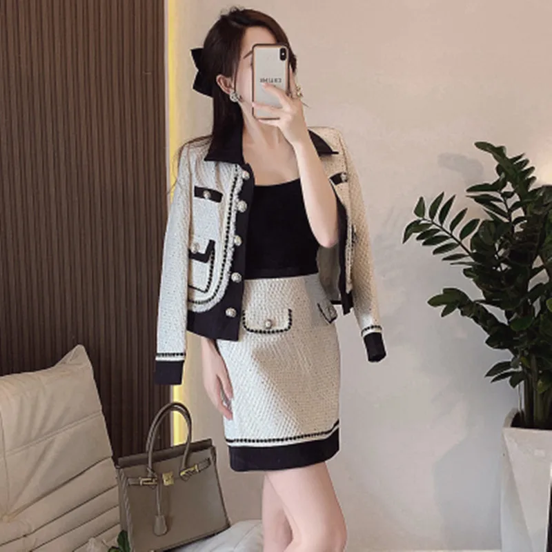 

Autumn Winter Women Elegance Tweed 2 Pieces Clothing Sets Ladies Woolen Black White Tassel Jacket Coat+Pearl Button Skirt Set