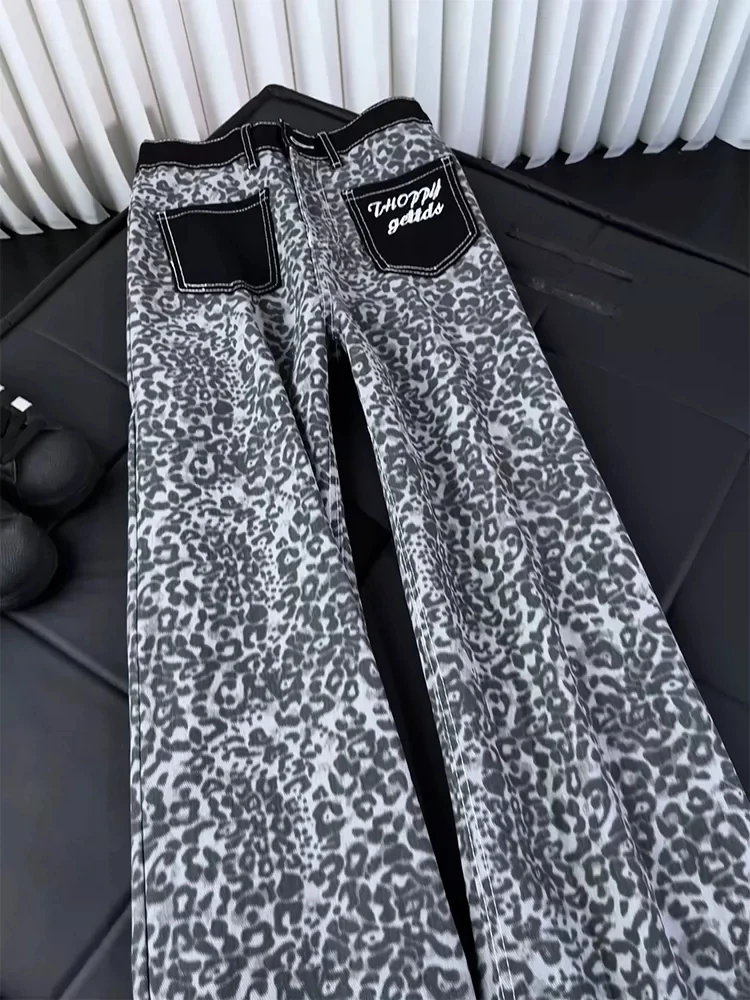 American High Street Vibe Leopard Print Patchwork Straight Leg Knife  Slimming Jeans Men's Unique Design Casual Jeans