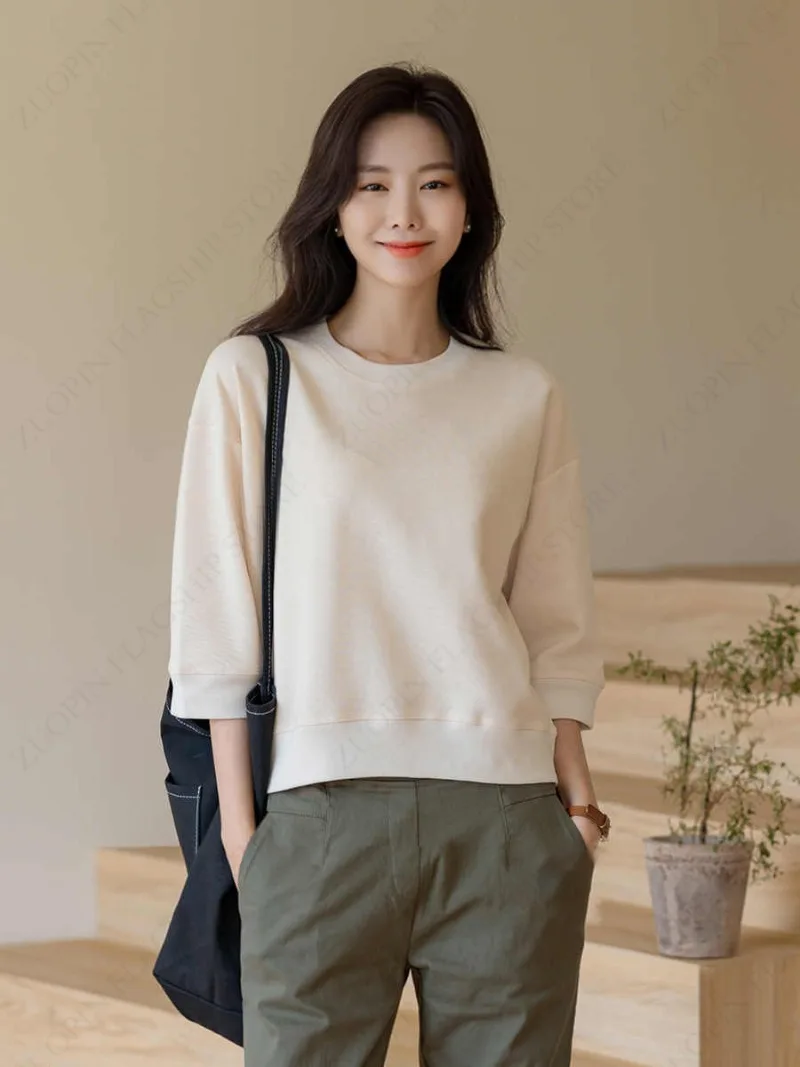 2024 new autumn pure cotton three-quarter loose-sleeved short T-shirt women's plain color sweatshirt casual mid-sleeve sweater