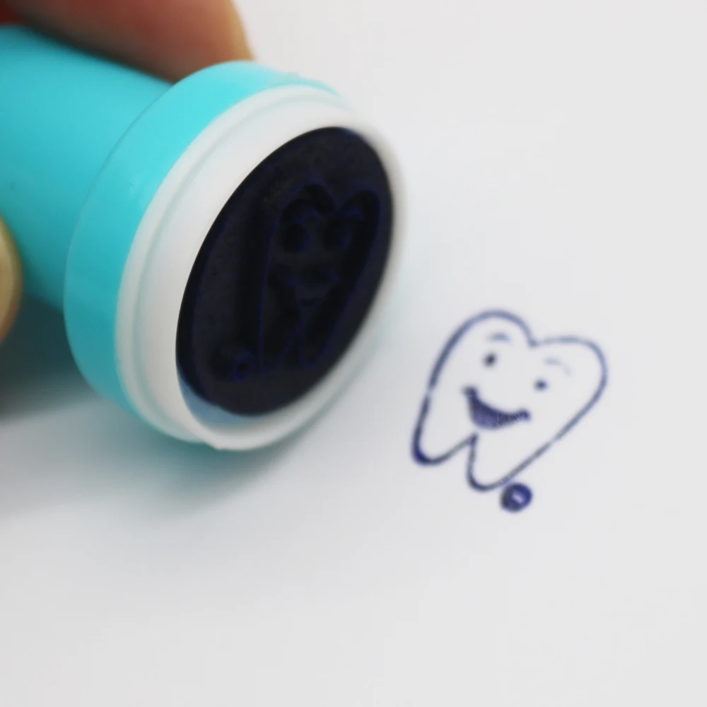 

2 упаковки, 10 шт./упак., штамп в форме улыбающегося зуба, милый подарок для стоматолога для детей, красочный мультяшный штамп, подарки для стоматологии