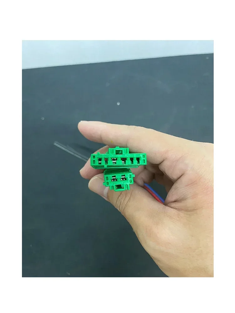 For Nissan Sylphy Tiida Tiida Geniss Resistor Plug Wire for Air Conditioner Blower Fan