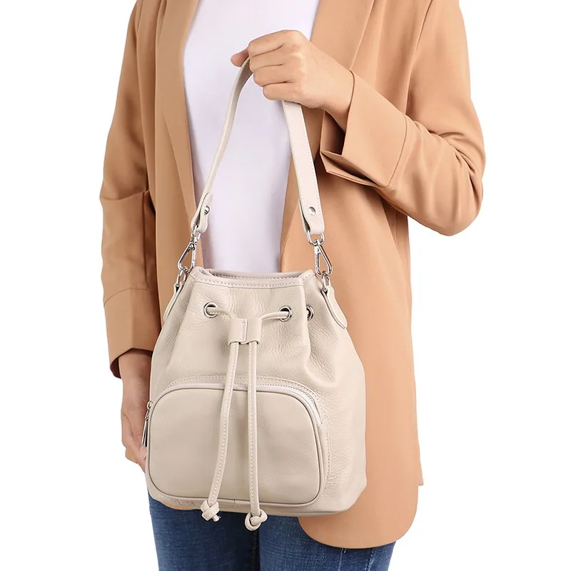 Fashion Bucket Bag Genuine Leather Women Shoulder Bag 2022 Simple Casual Crossbody Bag Luxury Designer Lady Summer Small Bag