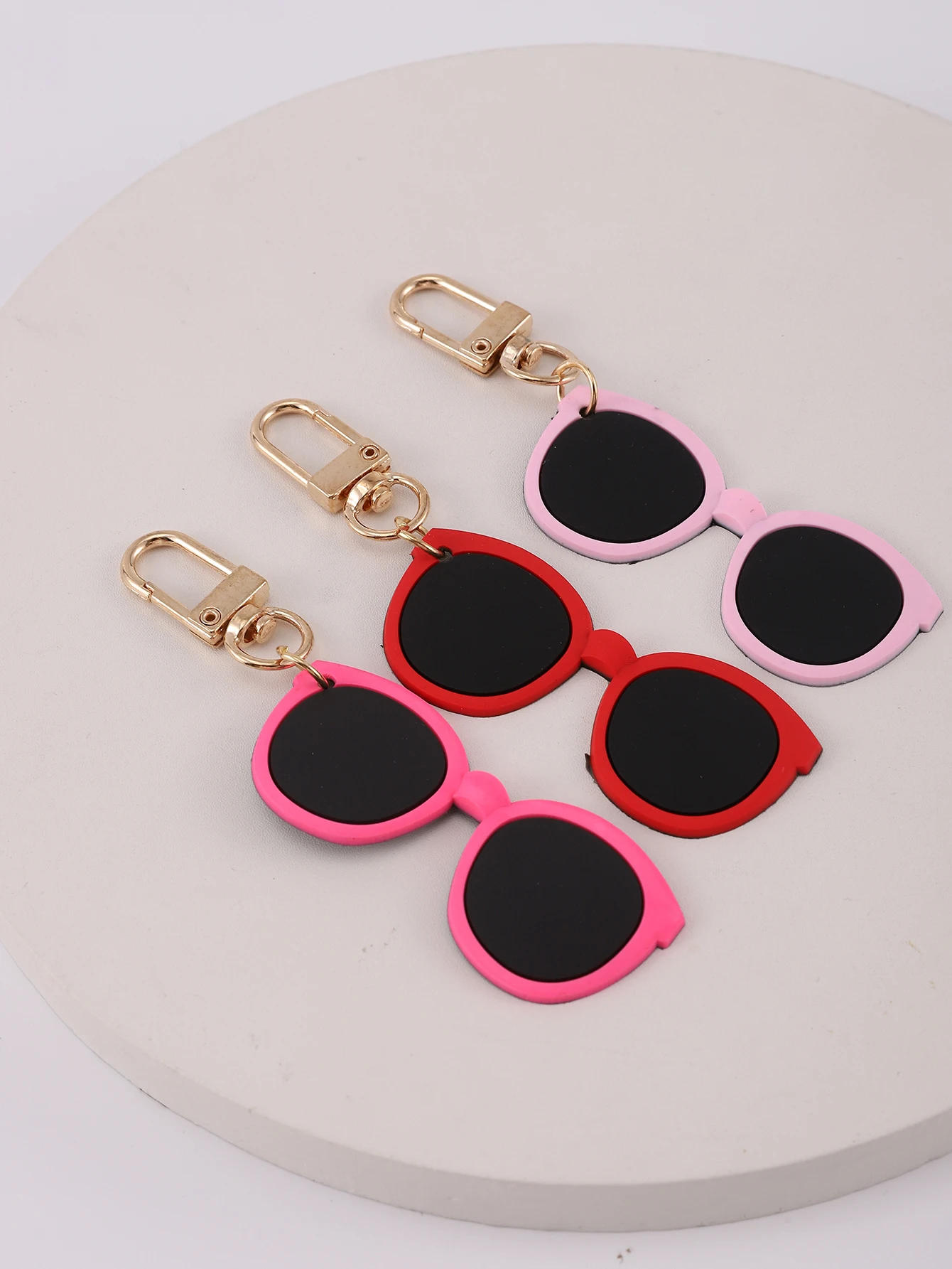 7pcs Cartoon Silicone Glasses Keychain Pendant Cute Hip-Hop Rock Bag Ornament Bag Purse Charm Car Accessories Birthday Gifts