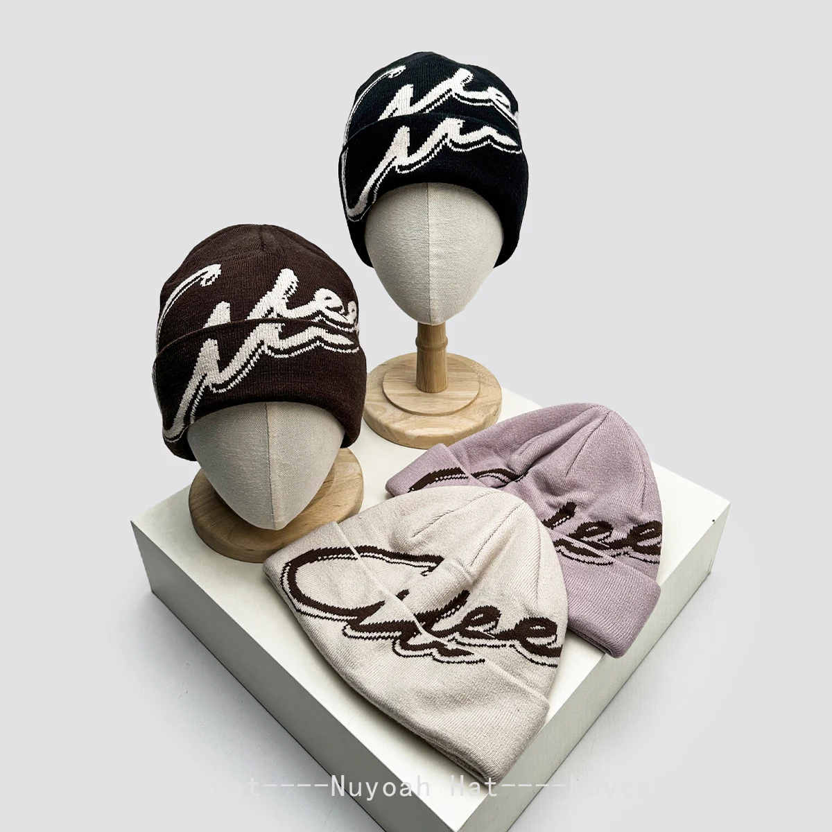 New Men Women American Street Jacquard Letters Knitted Hats Warm Retro Versatile Personal Beanies Color Block Fashion Simple Ins