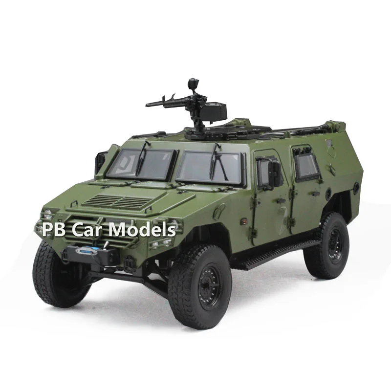 Original Factory New Mengshi Second Generation 70th Anniversary Off road Vehicle Military Armored Vehicle 1:18 Car Model