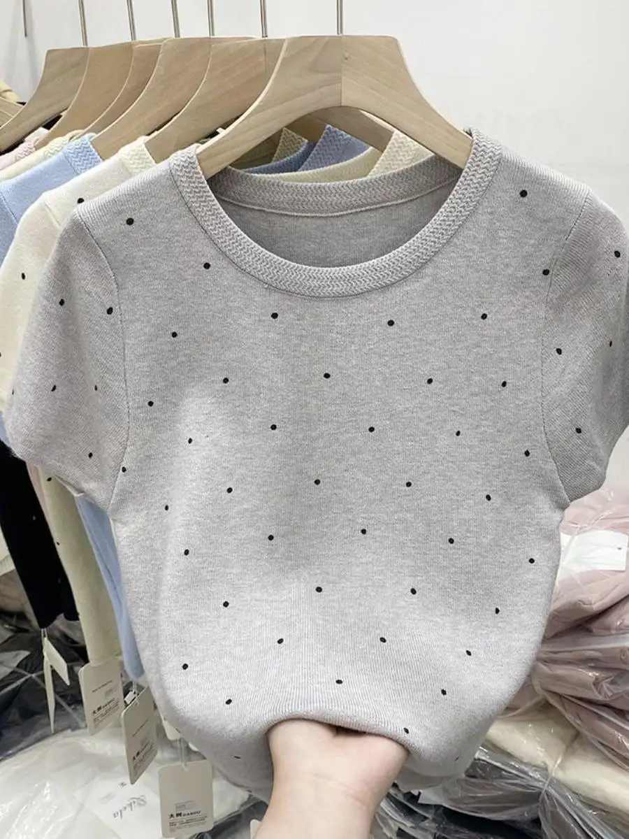 camiseta-feminina-de-verao-fina-de-seda-gelada-com-manga-curta-solta-tamanho-grande-moderna-versatil-de-malha-com-bolso-e-gola-redonda