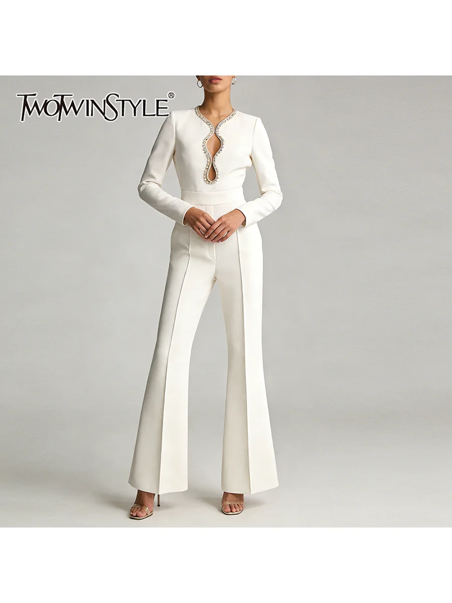 

Женский комбинезон TWOTWINSTYLE с эффектом похудения, ажурными вставками, бисером, минималистичный, с круглым вырезом, длинными рукавами и высокой талией