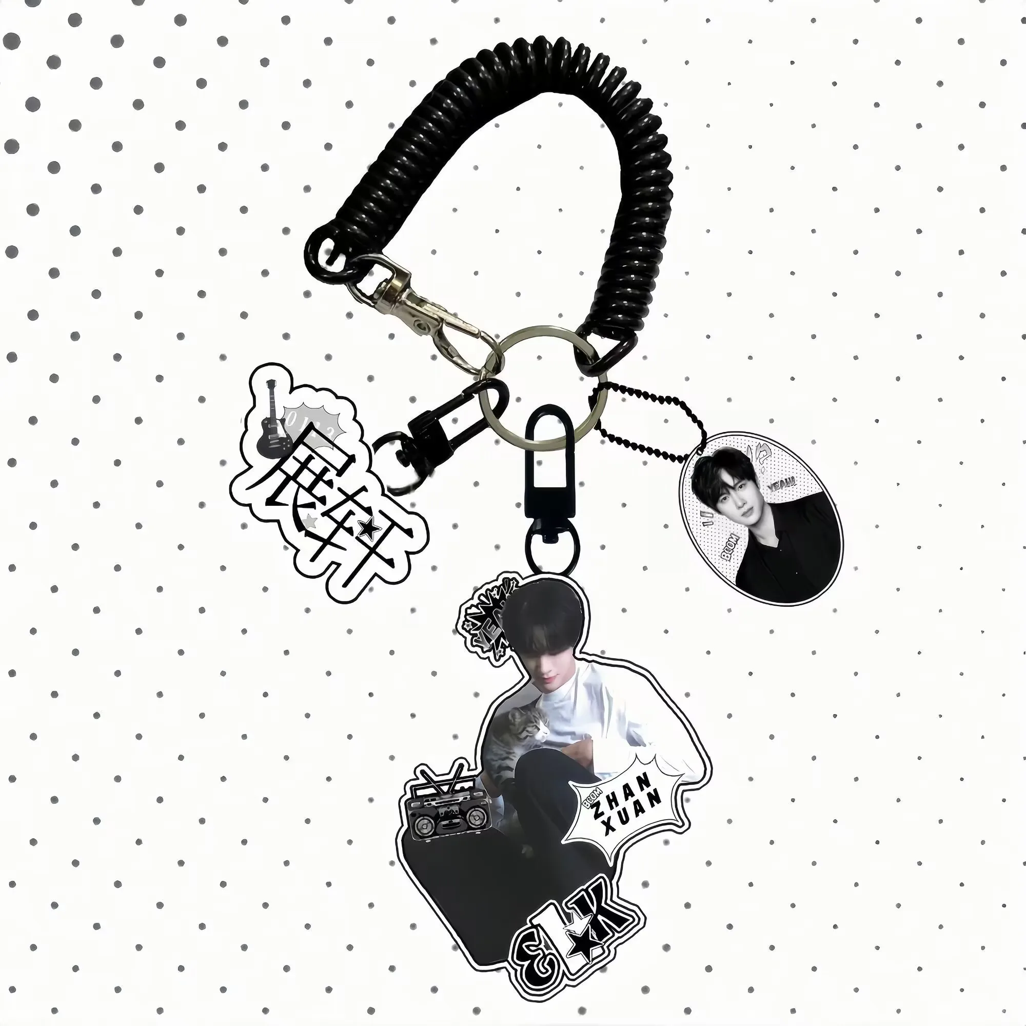 

"Reverse love, Zhan Xuan, star creative pendants decorate schoolbags, support gifts, acrylic keychains for friends