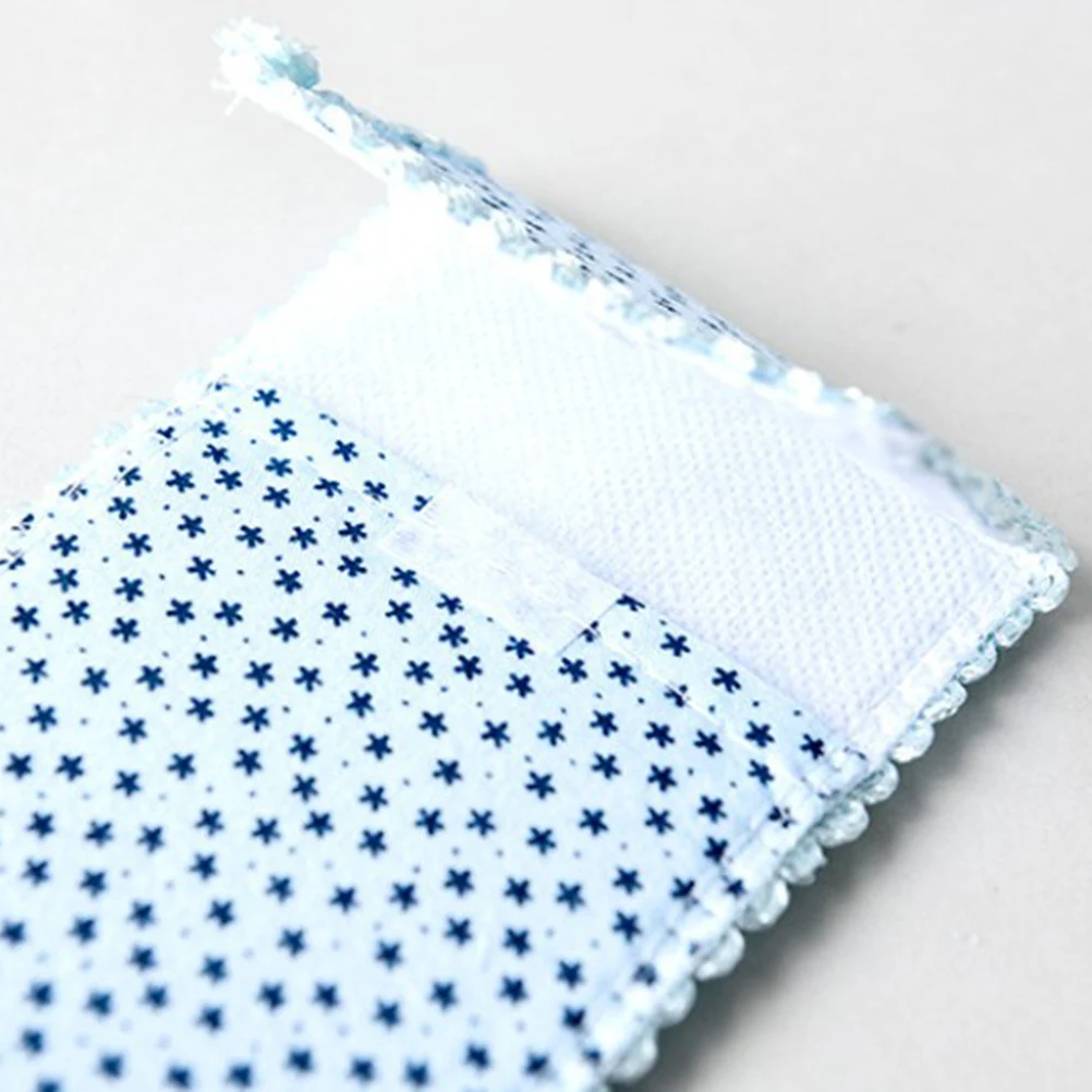 

Large Size Blue Gypsophila Bow-Knot Pattern European Style Creative Fabric Lace Cover For Remote Resistant Durable