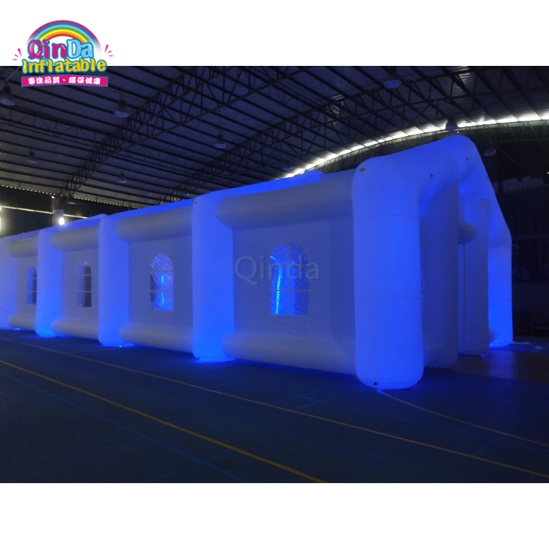 Grande tendone gonfiabile all'aperto dal design moderno, tenda gonfiabile per matrimoni per feste con luci a LED