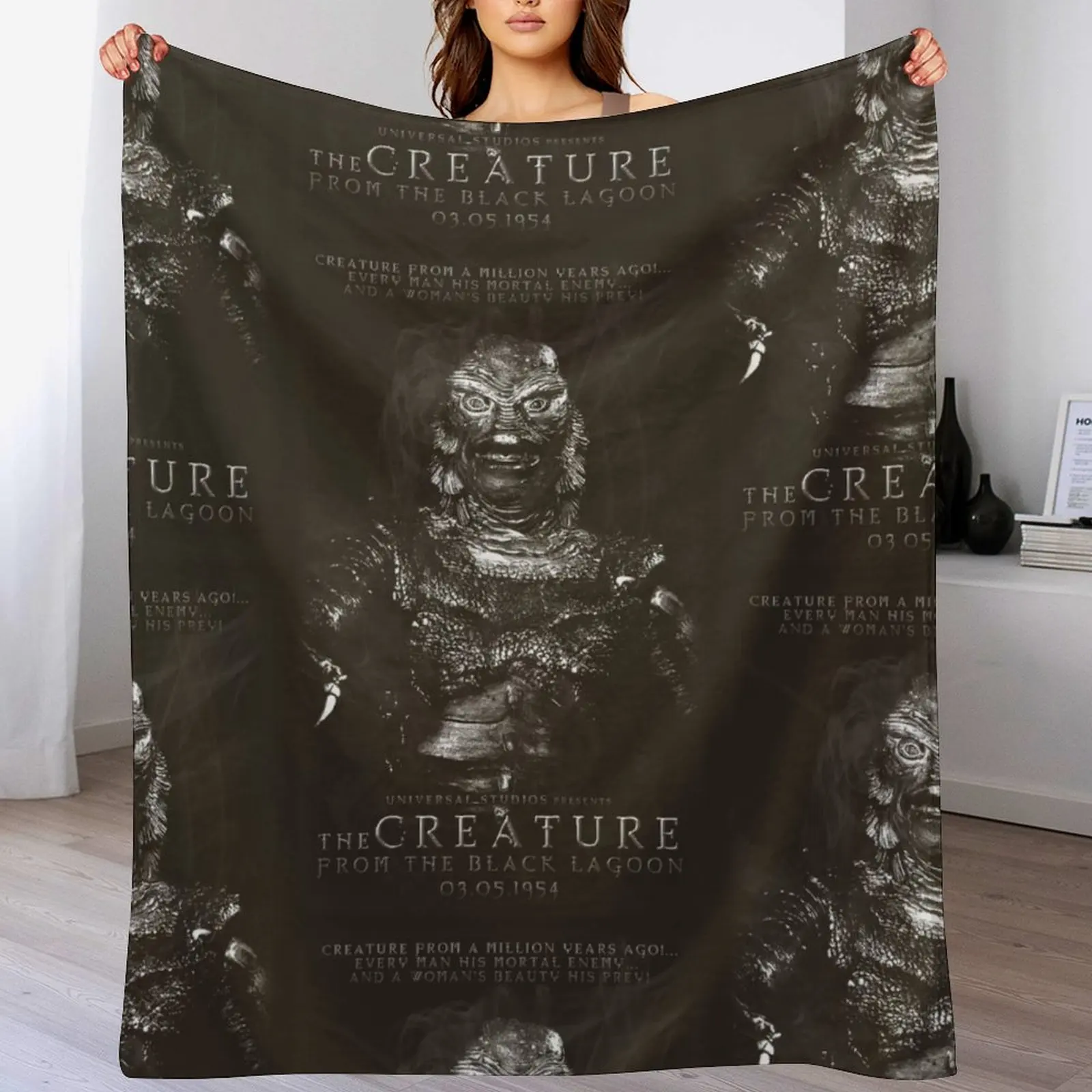 

Creature From the Black Lagoon Throw Blanket sofa bed Bed Thermals For Travel Decorative Beds Blankets