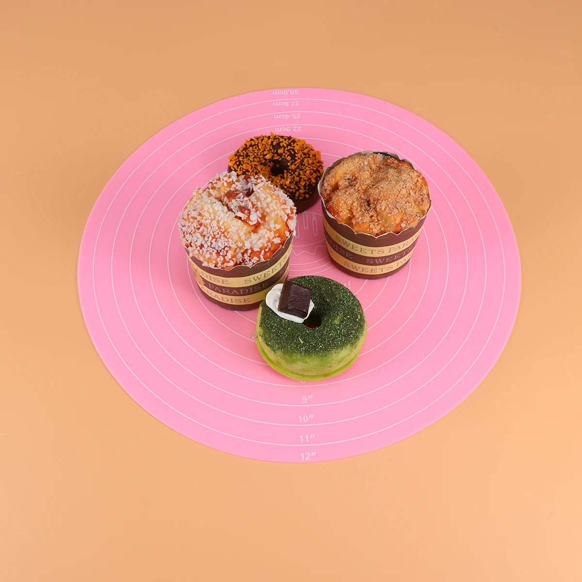 

1pc 12 Inch Round Cake Display Base Baking Board Cupcake Decorating Supplies Silicone Turntable Mat for Wedding Home Decor