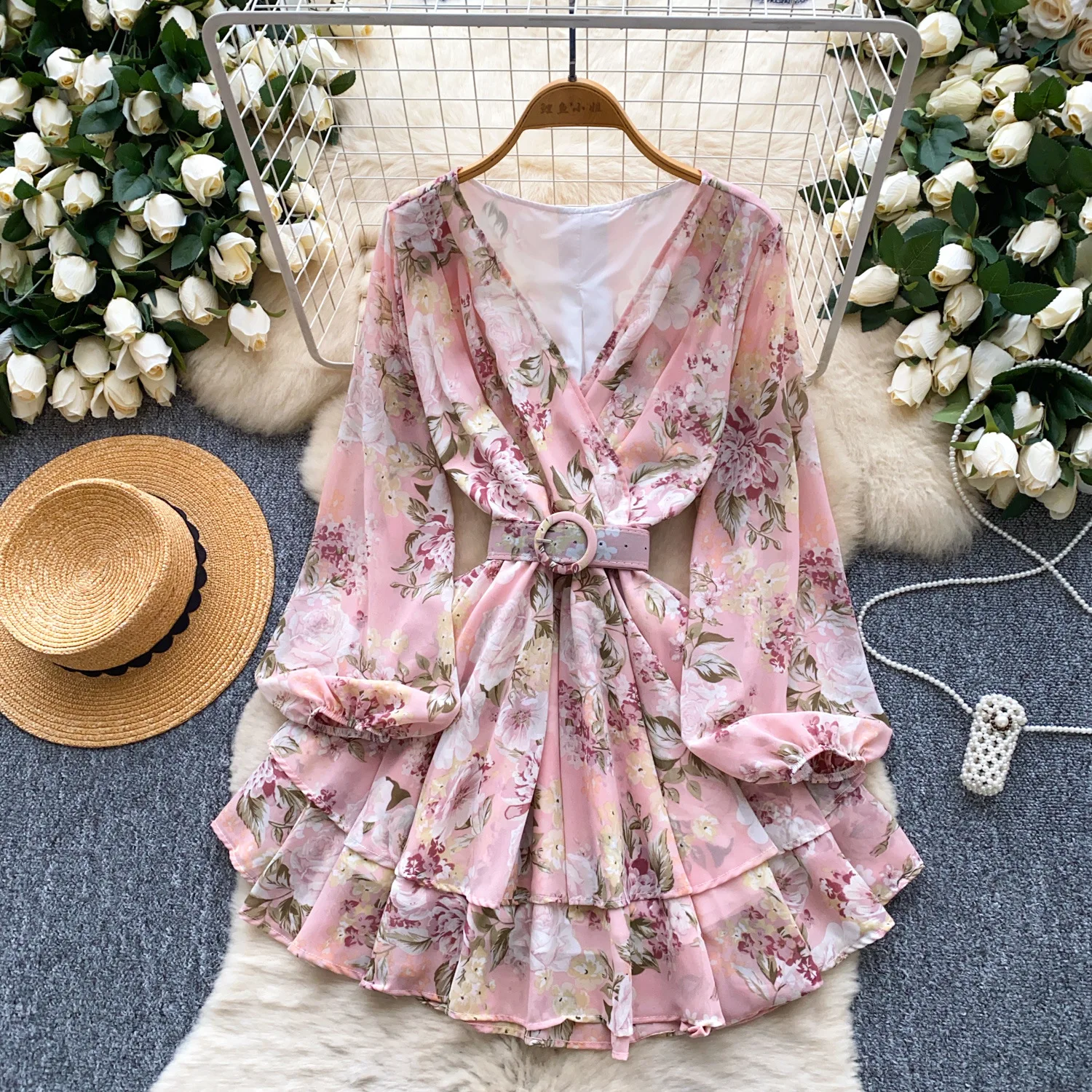 Abiti da donna Beach Stampa Ruffles Mini abito con scollo a V Manica a sbuffo Elegante cintura Abito Skinny A Line Abiti Lady Vita alta Estate