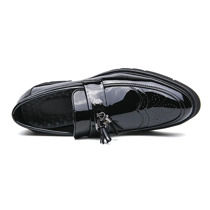 Men Dress Shoes Black Patent Leather Tassels Round Toe Loafers Slip-On Business Designer Shoes Men Size 38-46