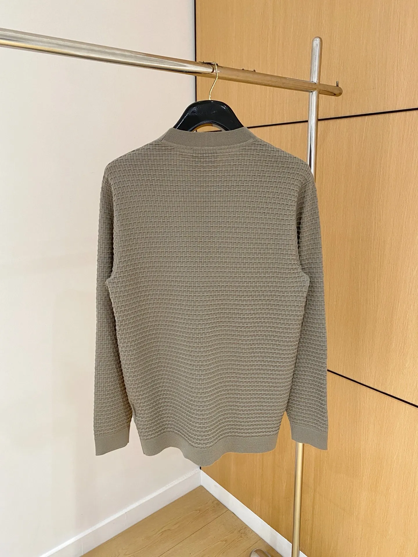 2026 Fall Men's Crew Neck Knit Wool Sweater, Simple and Versatile, Waffle Pattern with Embroidered Letters and Red Dot, Kit Long