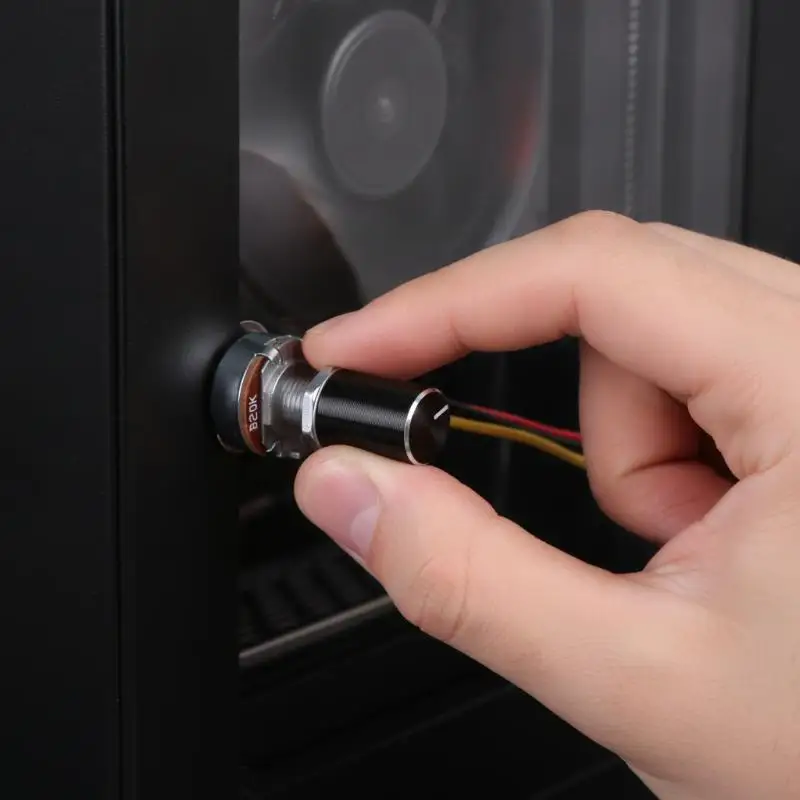 8-Channel 12V PWM Fan Speed Governor Quiet Computer Case Miner Fan Hub for Office PC Gaming Desktop Mining Rig