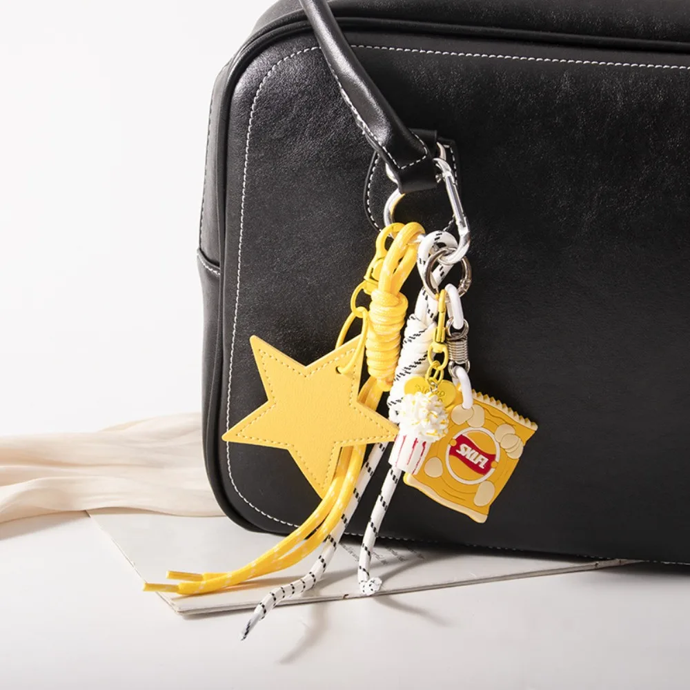 Llavero con forma de estrella de palomitas de maíz y patatas fritas, tejido a mano, bolso de cuerda trenzada, colgante Y2K Ins, llavero de estrella de cuero