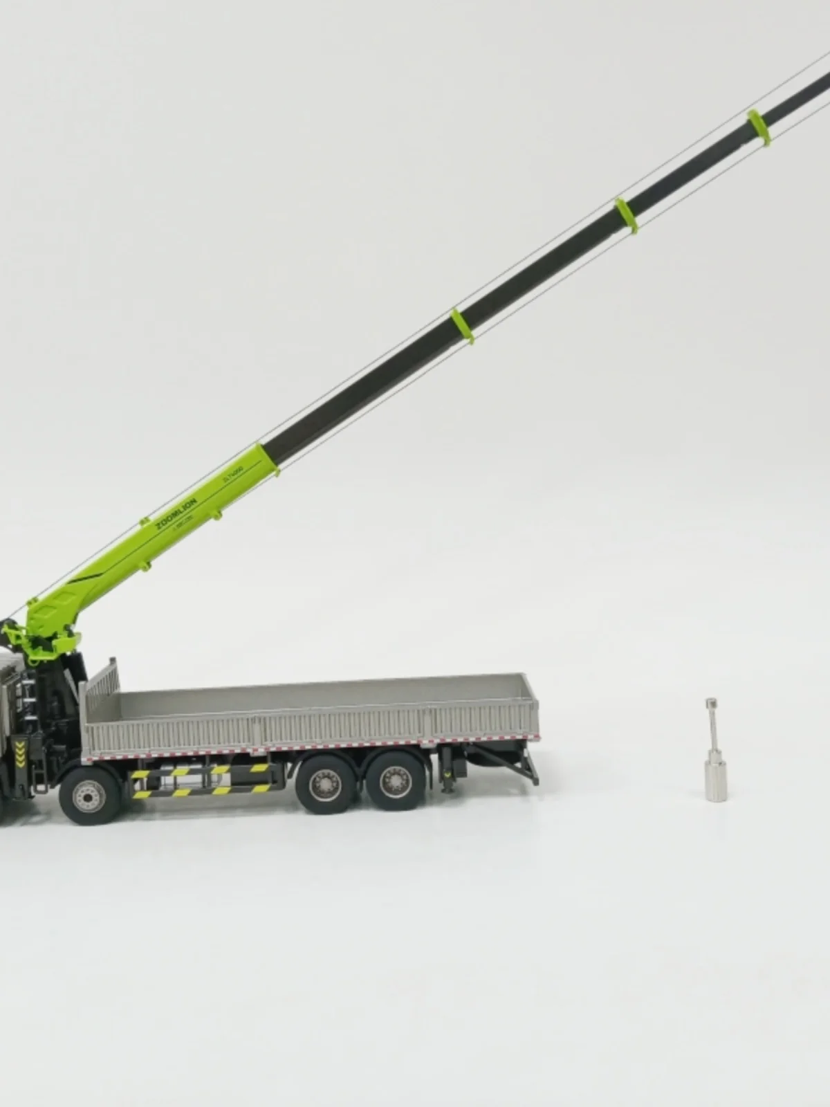 Zoomlion 1:50 Zlt4000 Truck Crane Lifting Truck Alloy Engineering Model