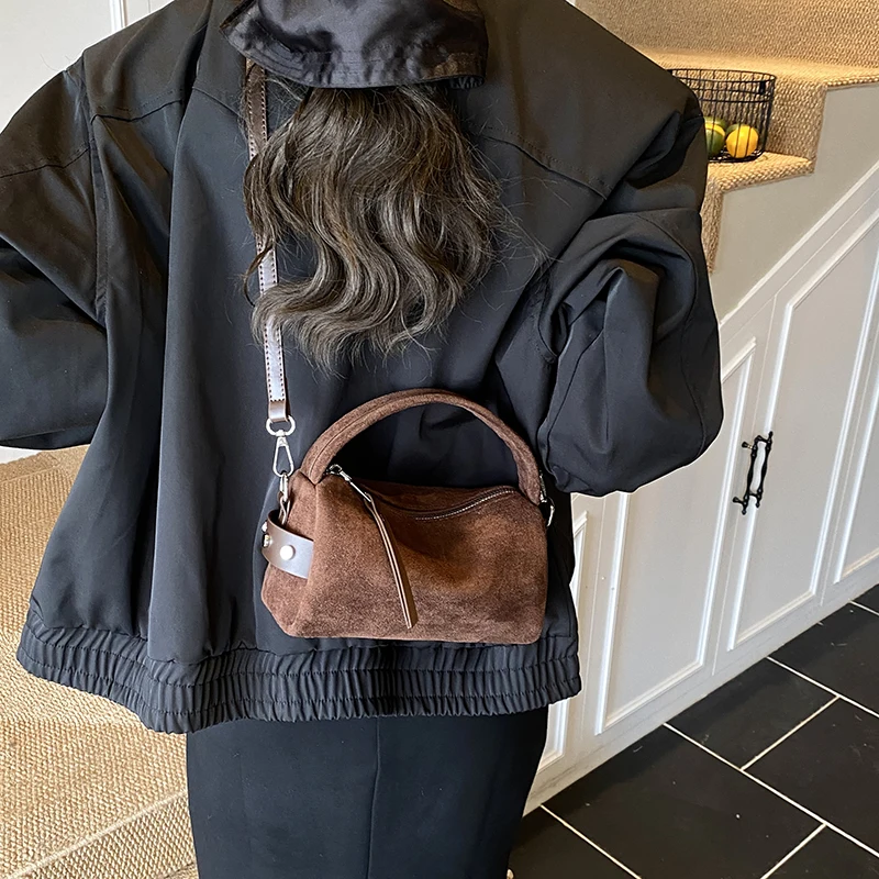 

2026 Fashionable Retro Mini PU Leather Shoulder Bags for Women Bucket Crossbody Bag Luxury Designer Purses and Handbags