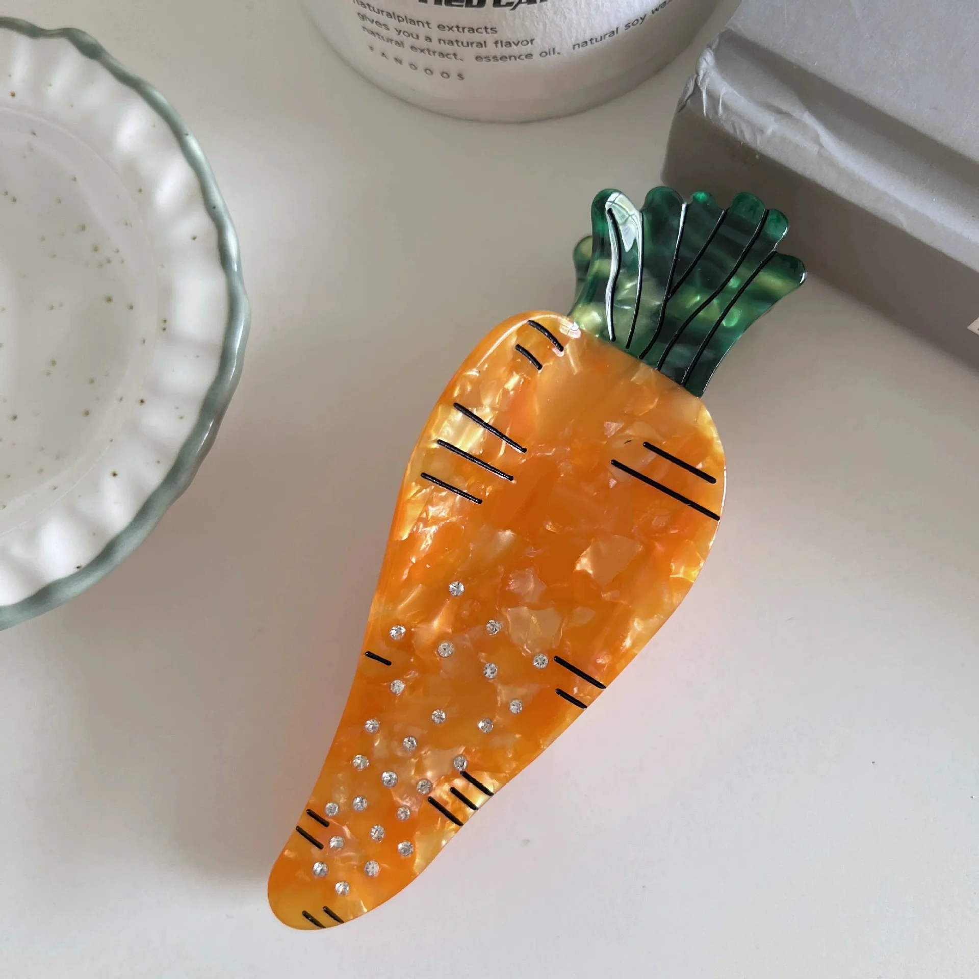 

Carrot Vegetables Claw Clip Acetate Rhinestone Senior Hair Claw Cute Turnip Trendy Hair Clips Hair Accessories for Women Girls