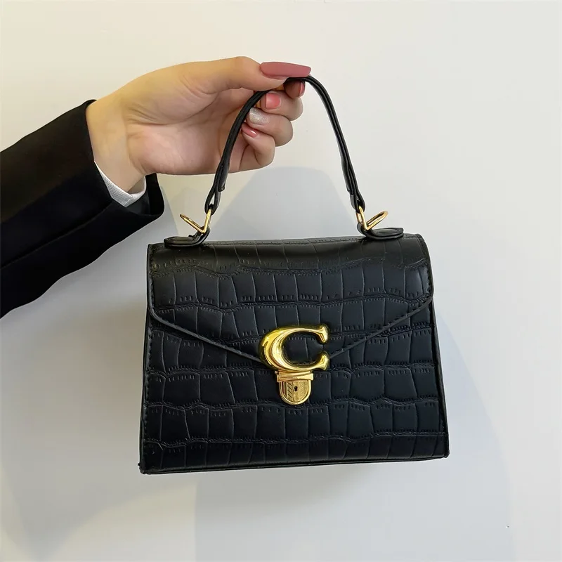 

Гламурная универсальная женская сумка, маленькая сумка через плечо, изысканный шикарный дизайн для специального использования