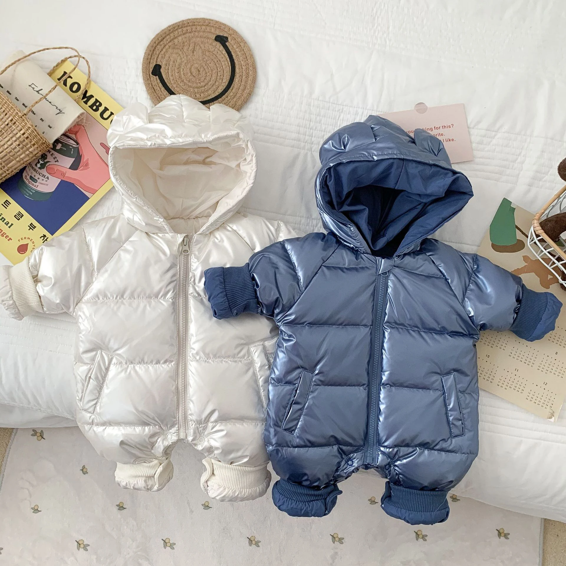 

Newborn Baby Winter Romper Glossy Waterproof Slid Color Boys Girls Warm Jumpsuit Fashion Infant Thick Outwear Ropmers