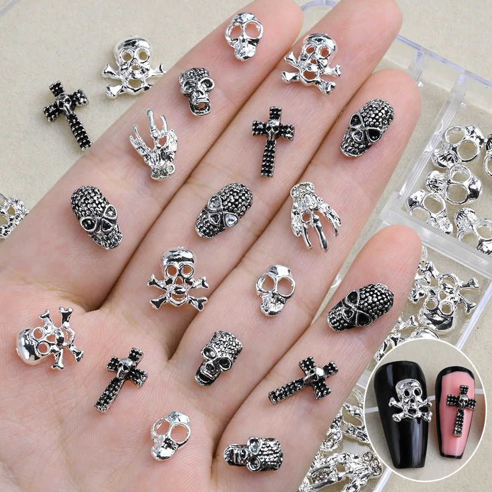 Mélange de breloques pour ongles d'halloween, 30 pièces, argent/pistolet noir, crâne gothique 3D, croix en métal strass rétro, squelette 3D, décoration d'ongles à main
