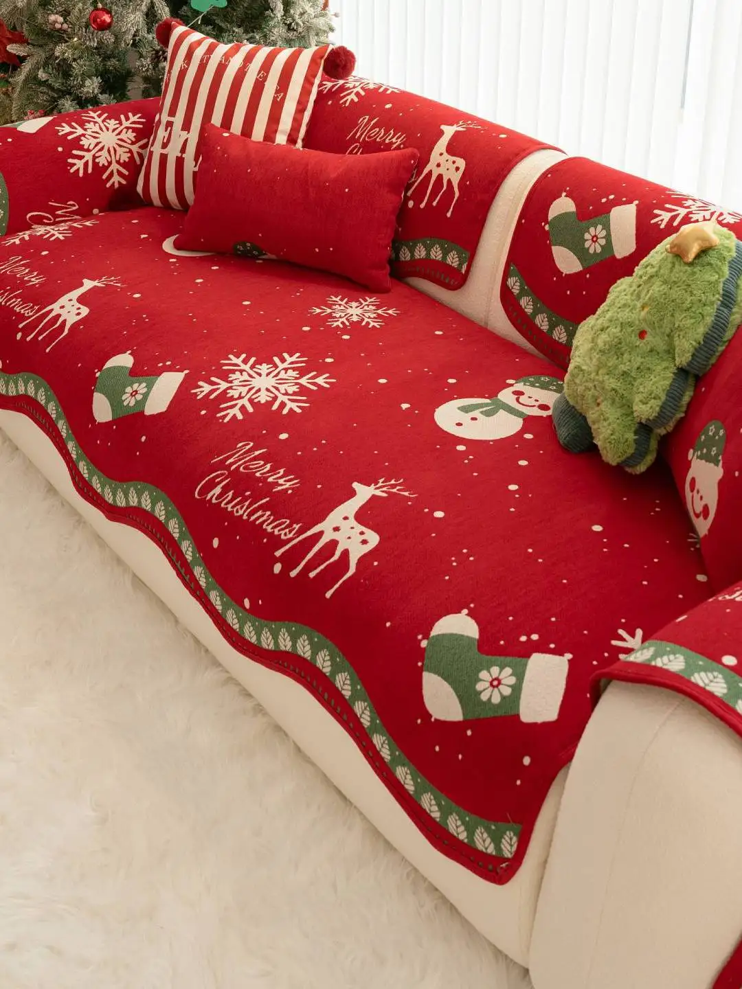

Christmas Snowflake Deer Patterned Sofa Cushion Non-Slip Four Seasons Universal Red Detachable Washable Sofa Cover