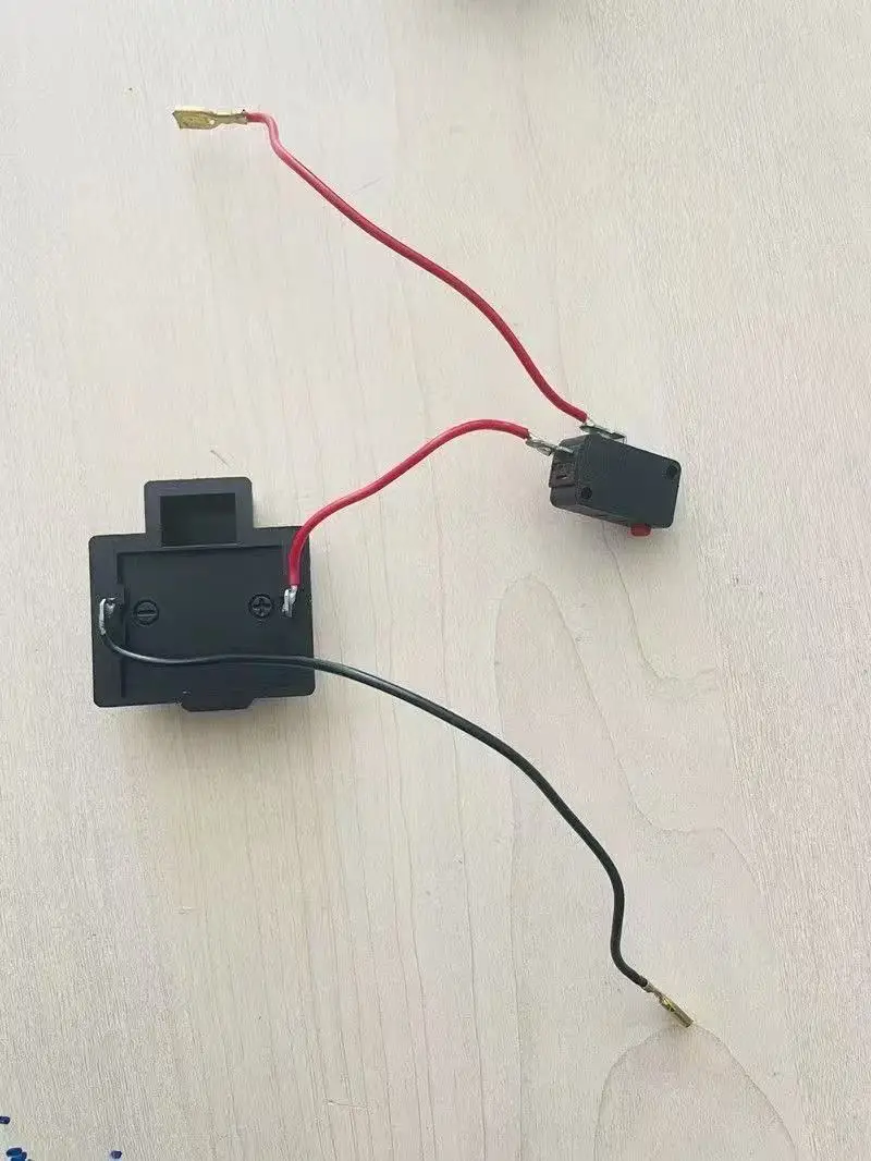 

Беспроводной переключатель пистолета для мойки автомобиля — беспроводной переключатель мойки автомобиля с литий-ионной батареей и вилкой аккумулятора для вилки Makita