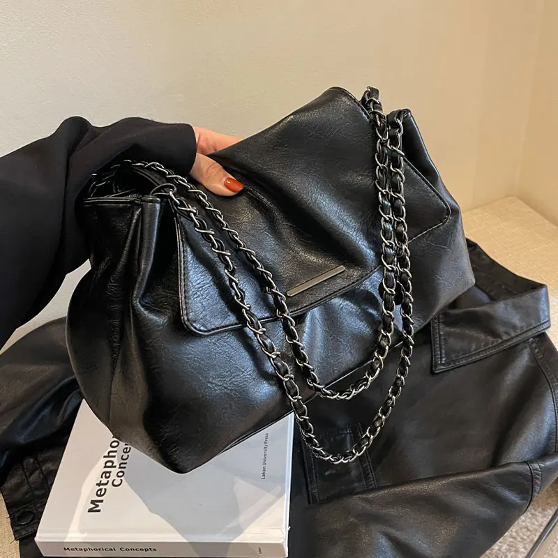 高品質チェーンバッグ レディース 2025年新作 レトロ 多機能 大容量 通勤 シングルショルダー クロスボディバッグ