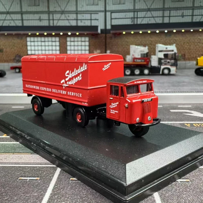 Diecast OXFORD 1:76 Scale Railway Freight Beetle Red Old Alloy Simulation Unique One Car Model Collectible Toy Souvenir Display