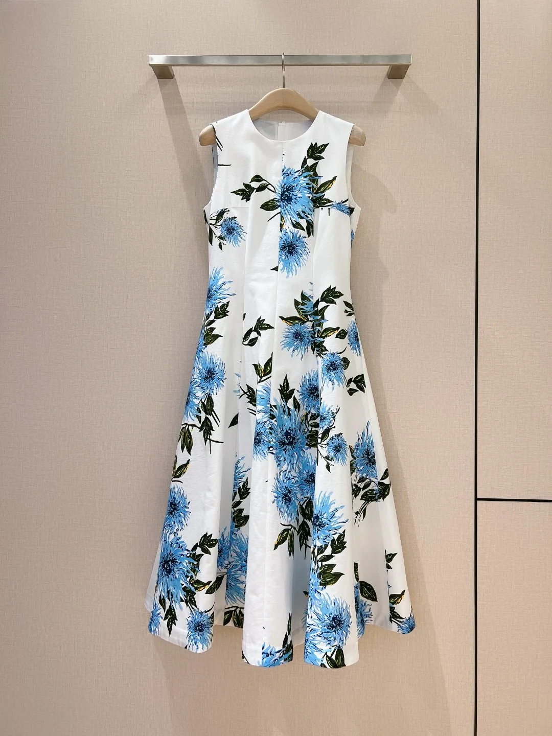 Cotton Women Vintage 2024 Fashion Collection White Blue Floral Position Print Sleeveless O-Neck Midi Dress