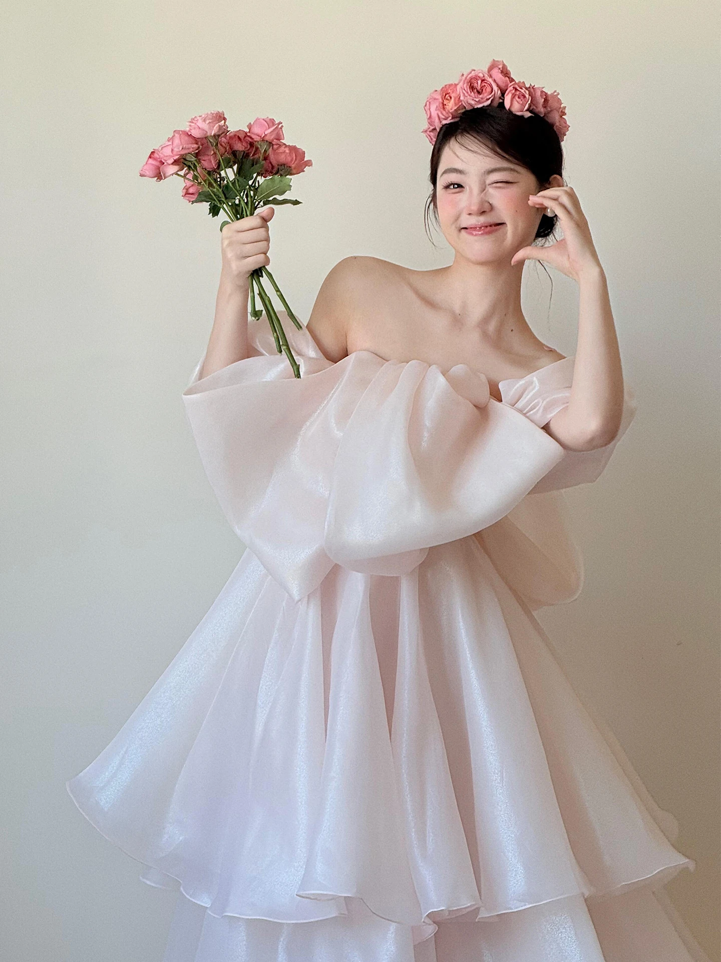 

Элегантное вечернее платье на одно плечо с пышной юбкой, для дня рождения, торжественных мероприятий, свадьбы, в нежном стиле, длинное, без рукавов