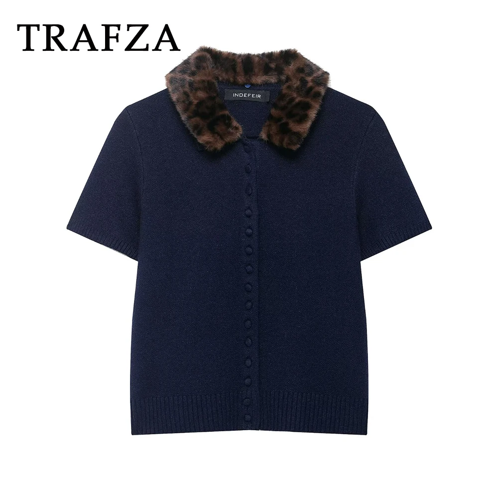 

TRAFZA Chic Casual 2025 Knit Women Vintage Sweaters Autumn Elegant Short Sleeve Top Streetwear Leopard Fur Collar Mujer Outwear