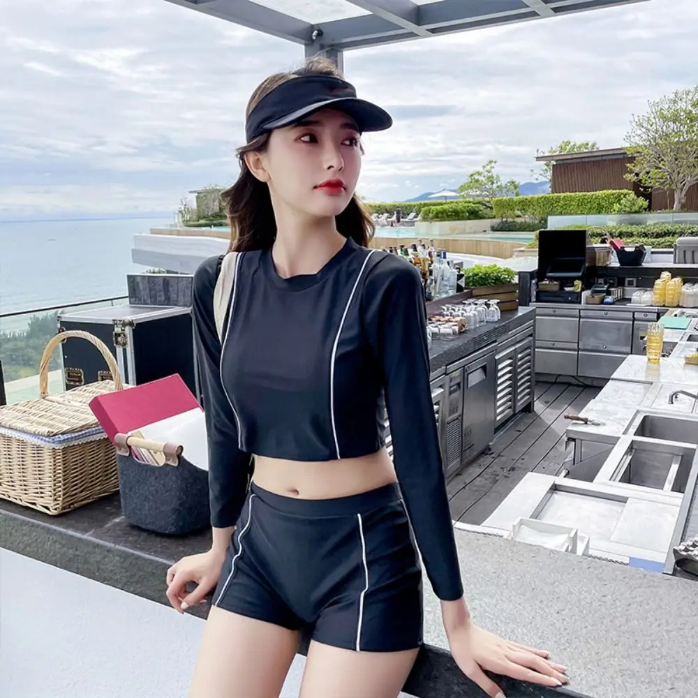 

Patchwork Design Women's Swimming Suit Slimming Fit With Shorts Long Sleeve Swimwear High Waisted Sunscreen Fabric