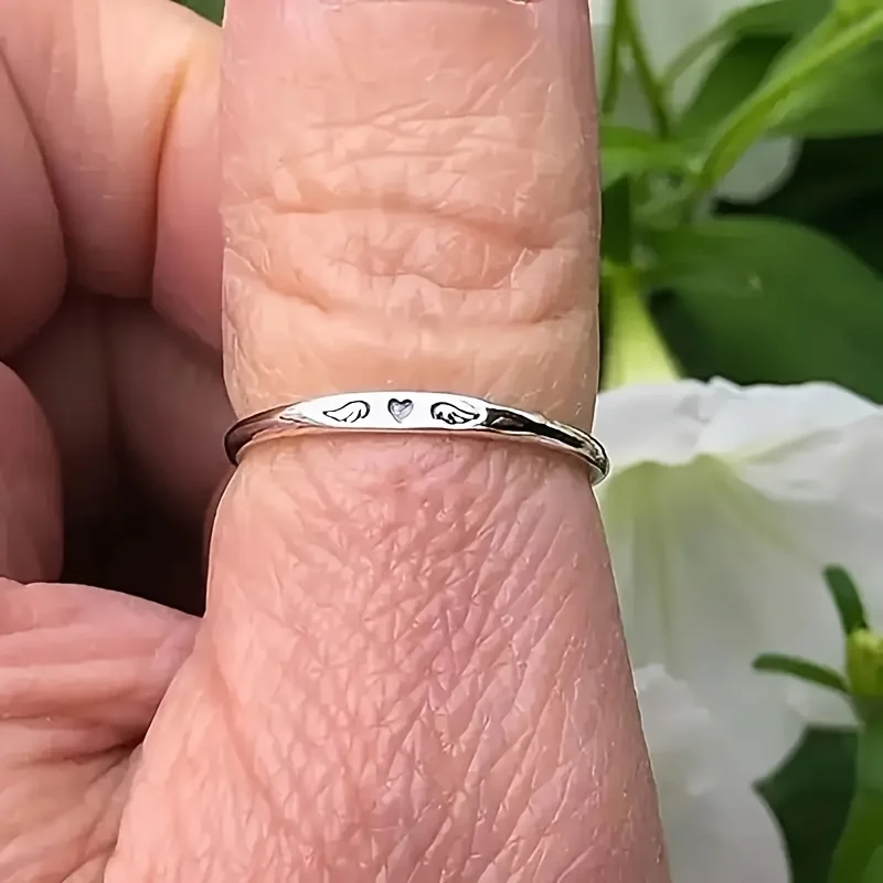 Titanium Steel Angel Wings Heart Memorial Ring for Remembering Deceased Loved Ones Grief Jewelry Thin Daily Wear Comfort Gift