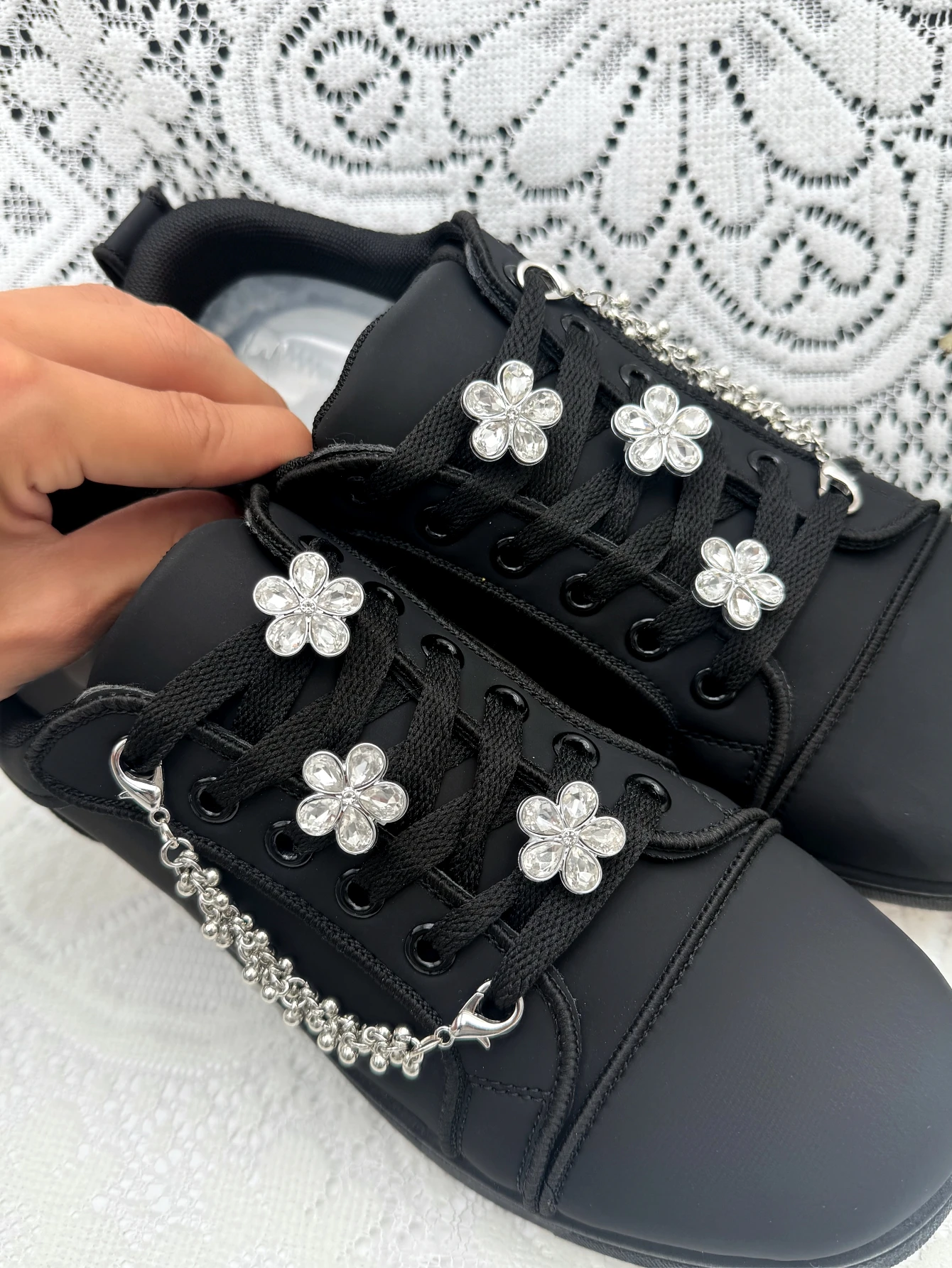 8 pieces of ABS pearl flower shoe decorations - DIY detachable version suitable for flip-flops, great as holiday gifts