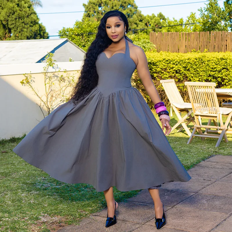 

Neck high-end temperament high waist thin A-shaped dress fashionable simple and versatile elegant holiday style high-end dress