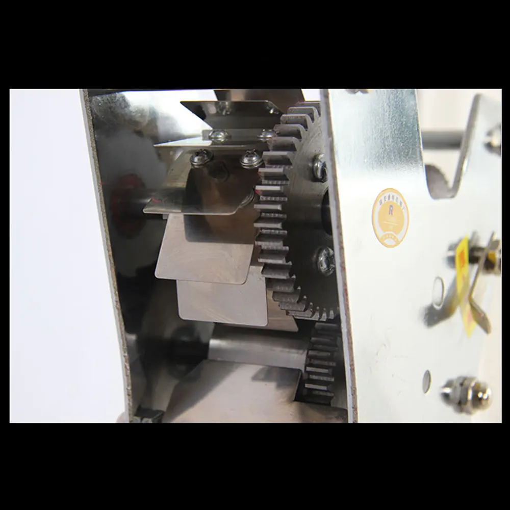 เครื่องตัดพาสต้าอัตโนมัติเชิงพาณิชย์ไฟฟ้าเครื่องตัดเส้นก๋วยเตี๋ยวเครื่องบะหมี่สแตนเลส