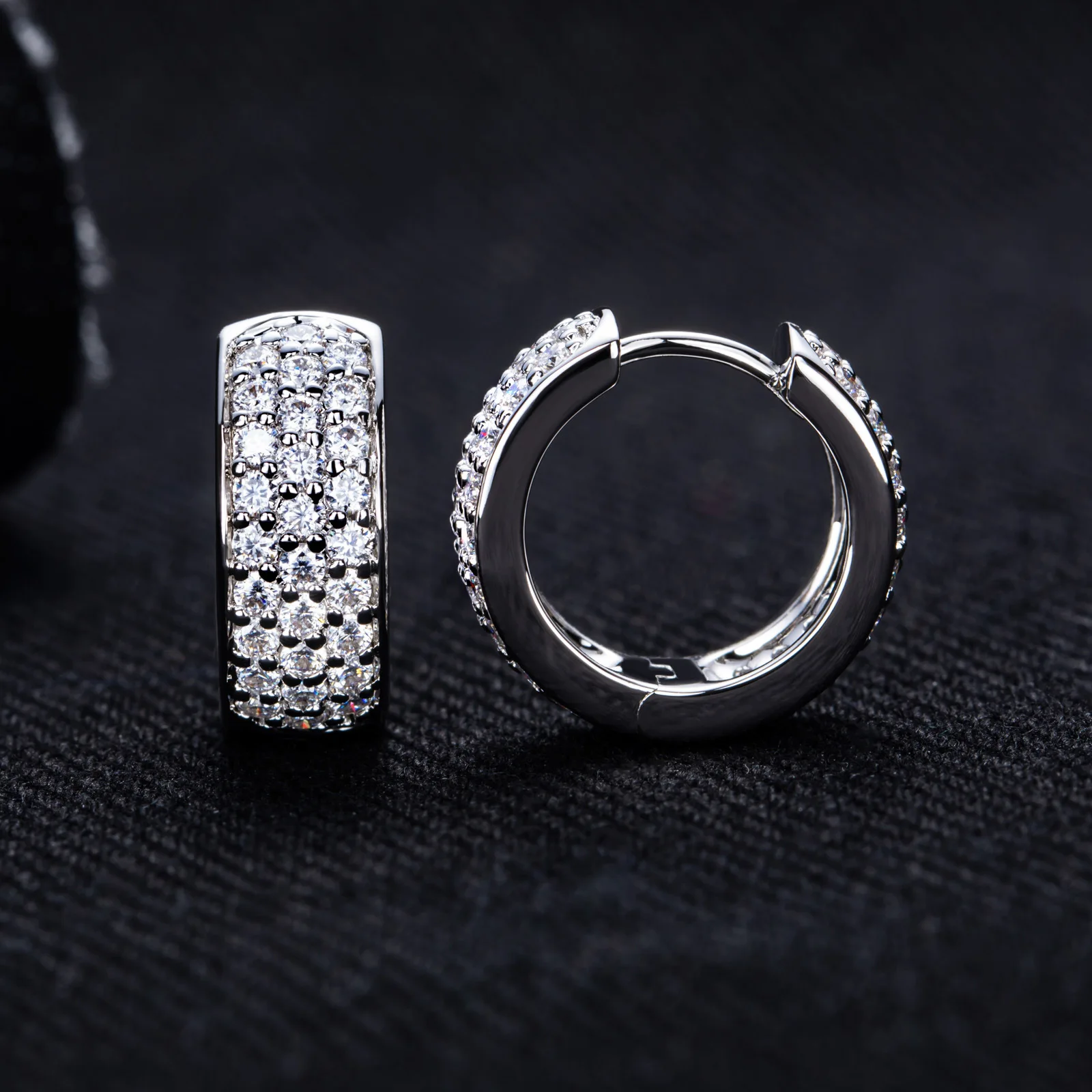 Halaile S925 فضة/وردي/ذهبي مويسانيتي صف وأقراط للرجال والنساء تألق غرامة مجوهرات ضوء الموضة الفاخرة