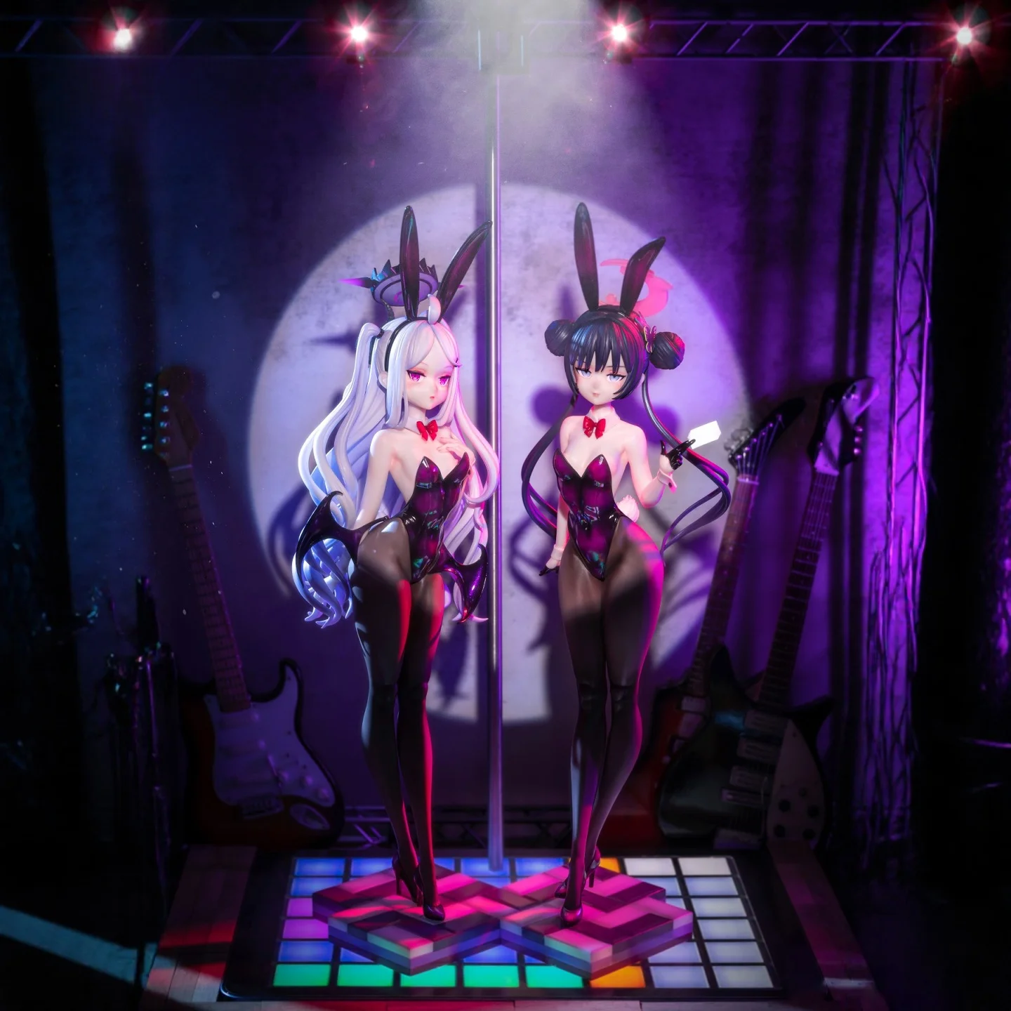 

Rena Rabbit Girl Anime Figure Dragon Lady Saki Desktop Model PVC Material 300mm Height Blue Archive Game Series Collectible