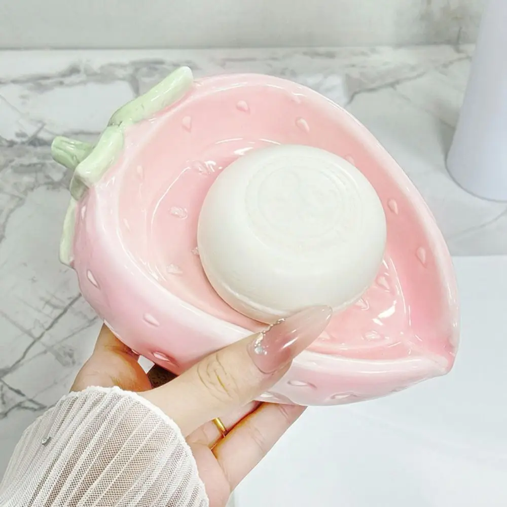 

Ceramic Easy To Rinse Soap Holder Bathroom High Quality Self Draining Strawberry Soap Dish Cartoon Creative Soap Storage Rack