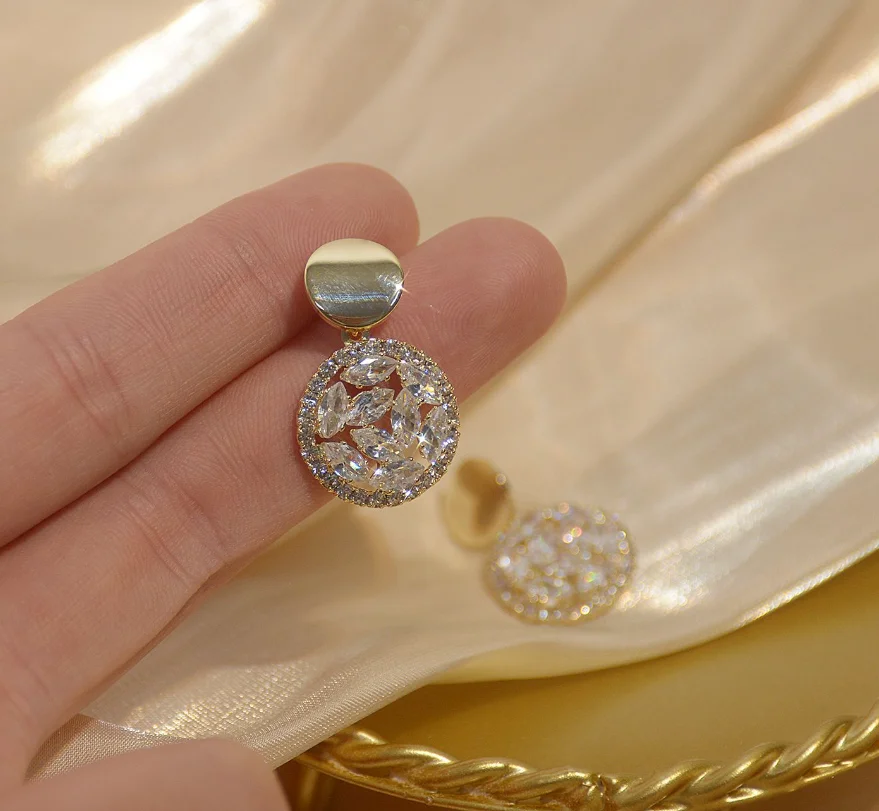 2022 new Simple design copper gold plated S925 silver needle Zircon Earrings for women Fashion Jewelry