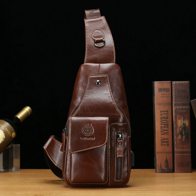 

100% genuine leather crossbody bag, European and American retro top layer cowhide USB charging travel shoulder bag