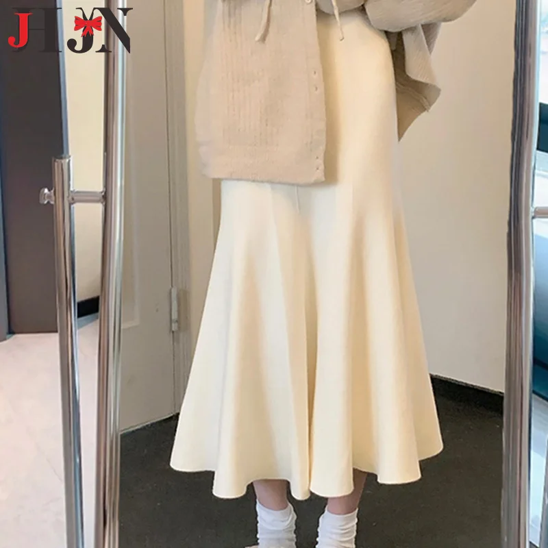 Knitted skirt Woolen fishtail skirt elastic force Hip hugging skirt diamond check  Falling sensation hip hugging long skirt